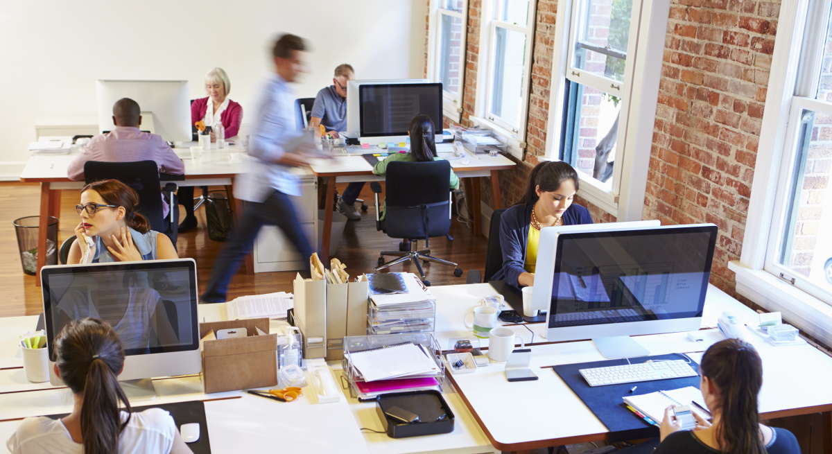 empresa-trabajadores-dreamstime.jpg