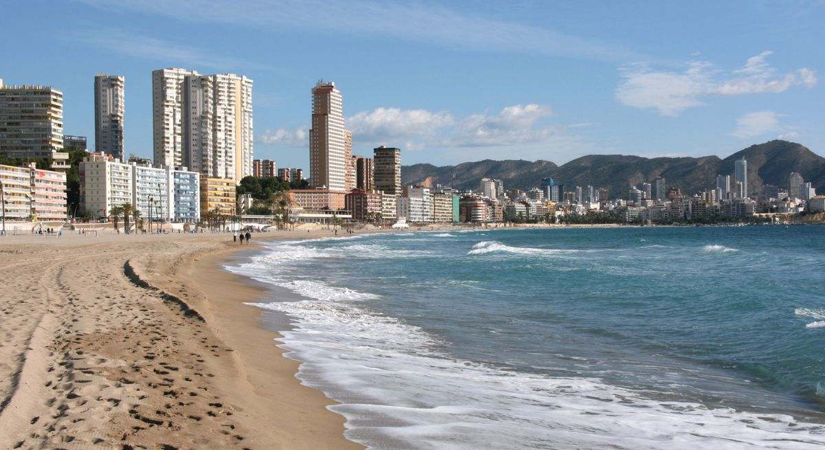 playa-benidorm-dreamstime.jpg
