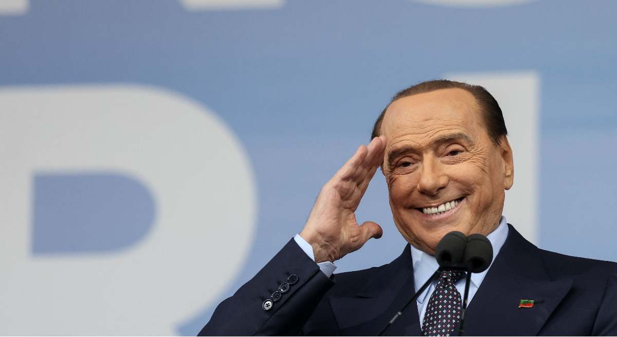 silvio-berlusconi-22septiembre2022-bloomberg-1200x655.jpg
