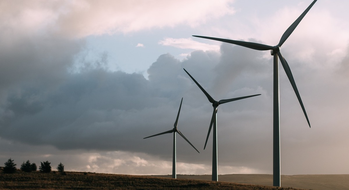windmills-gac3273f8a_1280-1.jpg