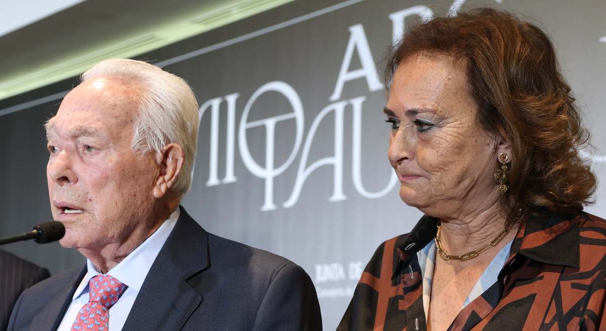 Curro Romero, Carmen Tello