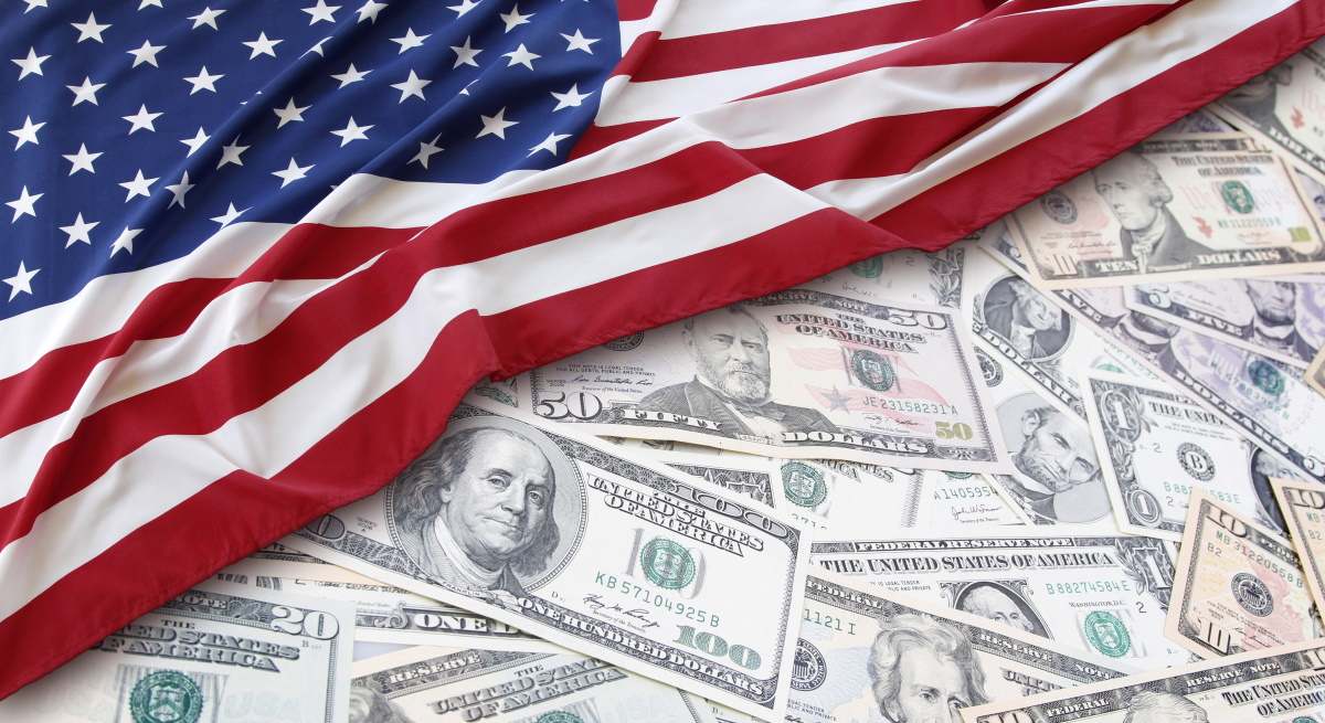 bandera-usa-dolar-istock.jpg