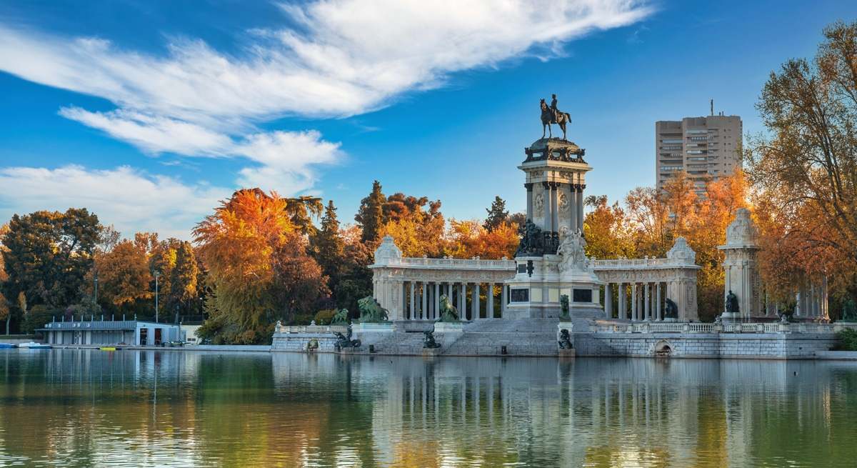 Parque-del-Retiro-iStock.jpg