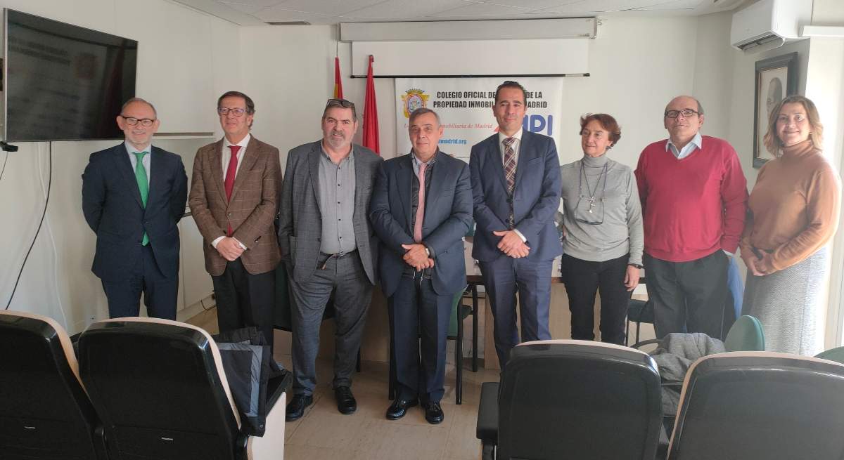 Foto-Junta-Directiva-Coapimadrid-1.jpg