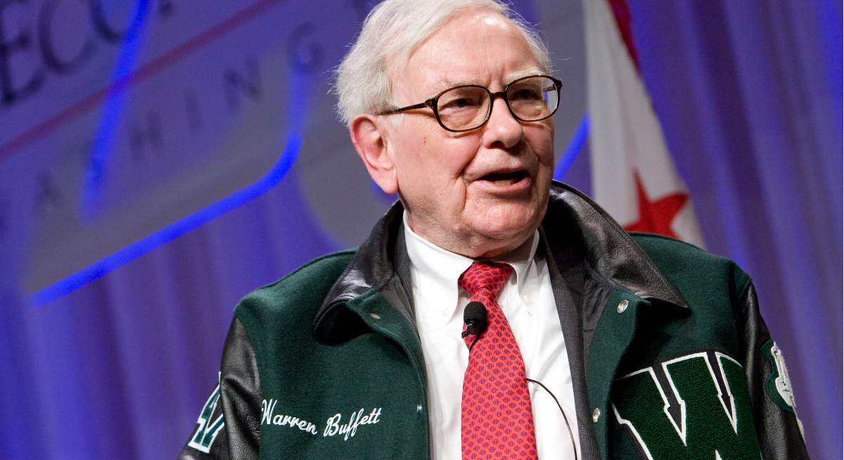 Warren-Buffett-alamy.jpg