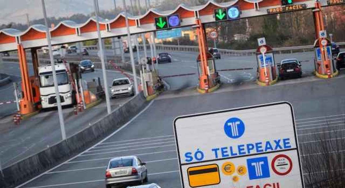 Peaje de la AP9 dirección A Coruña.
