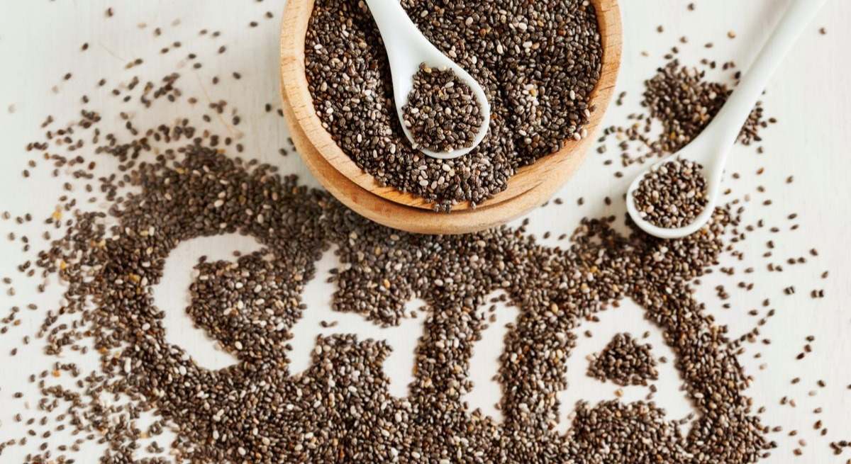 ¿Conoces los grandes beneficios de las semillas de chía para la dieta y la salud? Descubre sus propiedades y cómo tomarlas, consumirlas o prepararlas