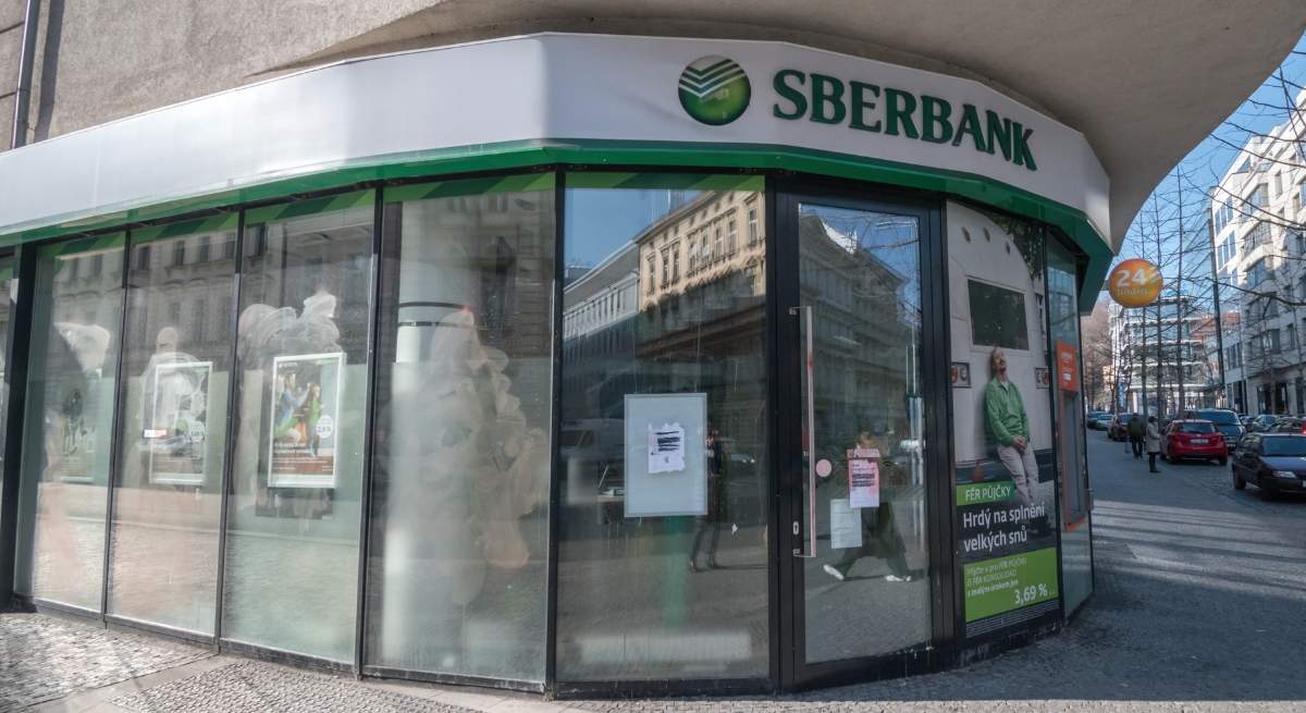 Sberbank-sucursal-dreamstime.jpg
