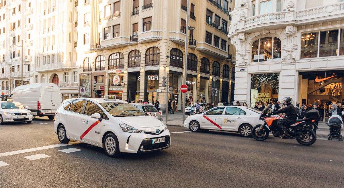 taxis-madrid-istock.jpg