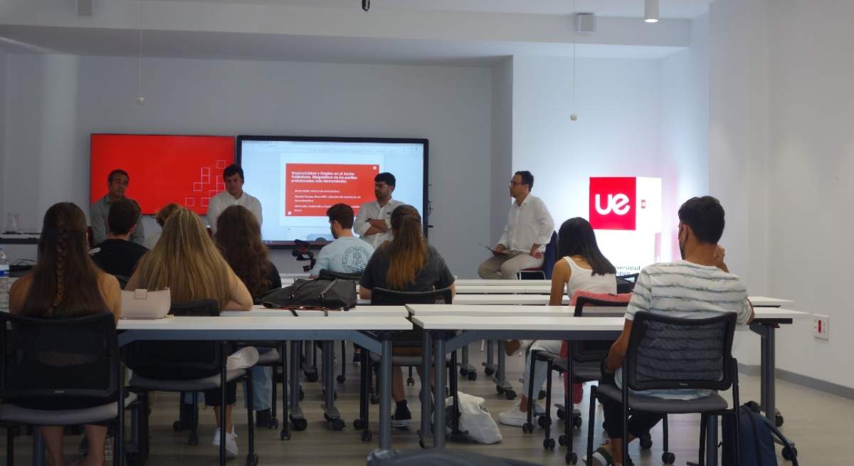 Foro-sobre-empleabilidad-en-Publicidad-y-2-1.jpg