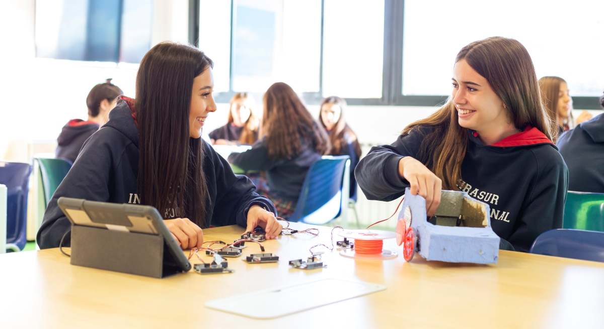 alumnos-estudios.jpg