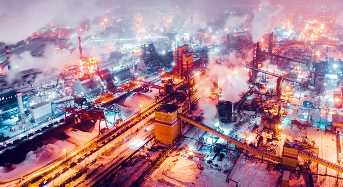 industria-fabrica-siderurgia-istock.jpg