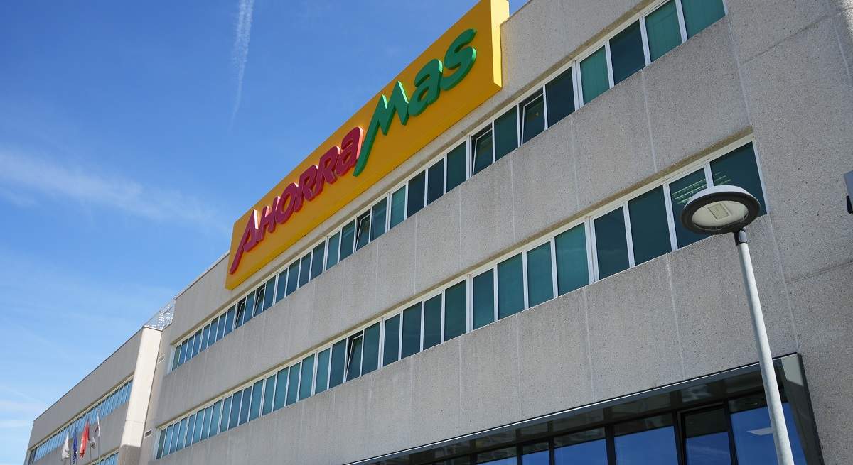 Ahorramas-oficinas-fachada.jpg