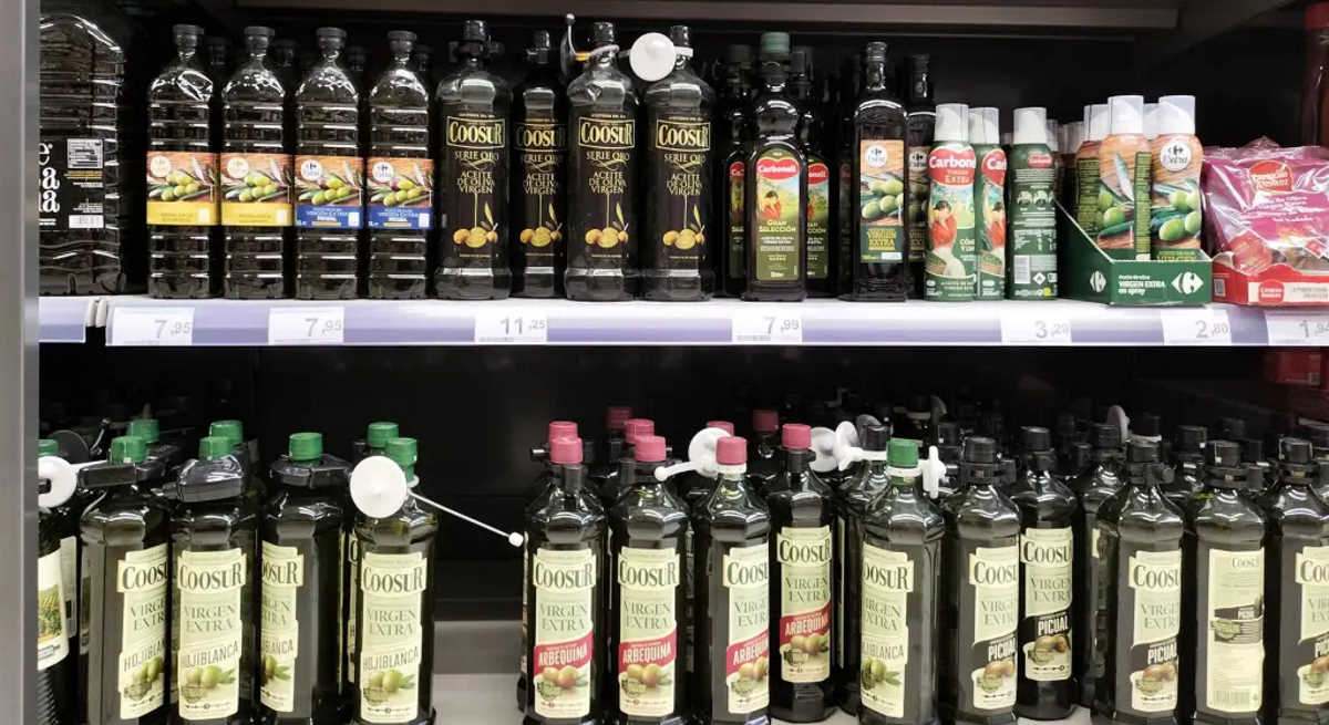 Aceite a la venta en un supermercado