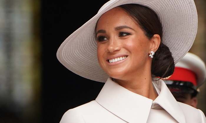 meghan-markle-jubileo-platino-1200.jpg