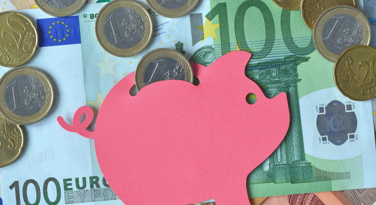 depositos-cuentas-cerdito-euros-monedas-dreamstime.jpg