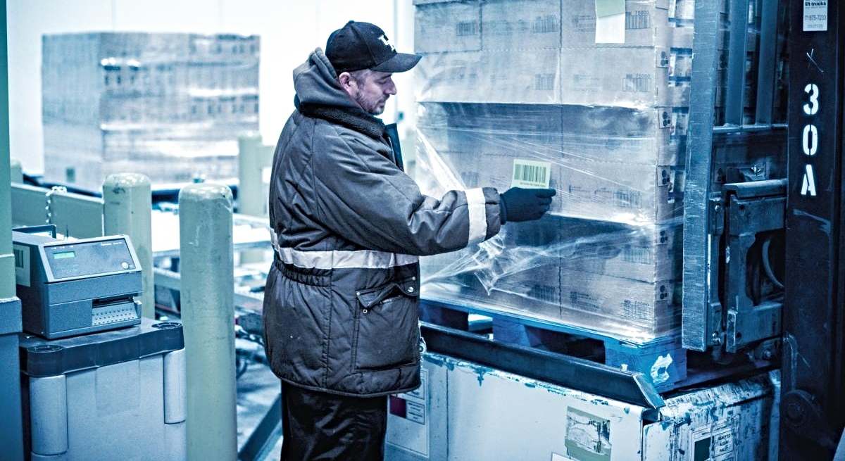 Un almacén automático de congelados