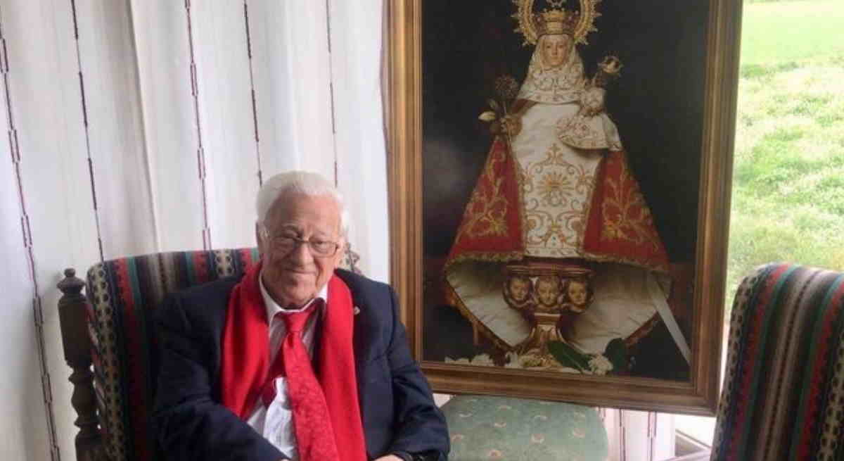 El Padre Ángel y la Virgen de Covadonga