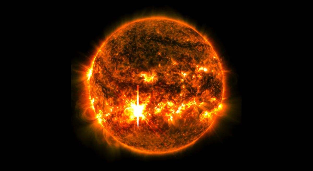 El Observatorio de Dinámica Solar de la NASA capturó esta imagen de una llamarada solar. / Foto: NASA