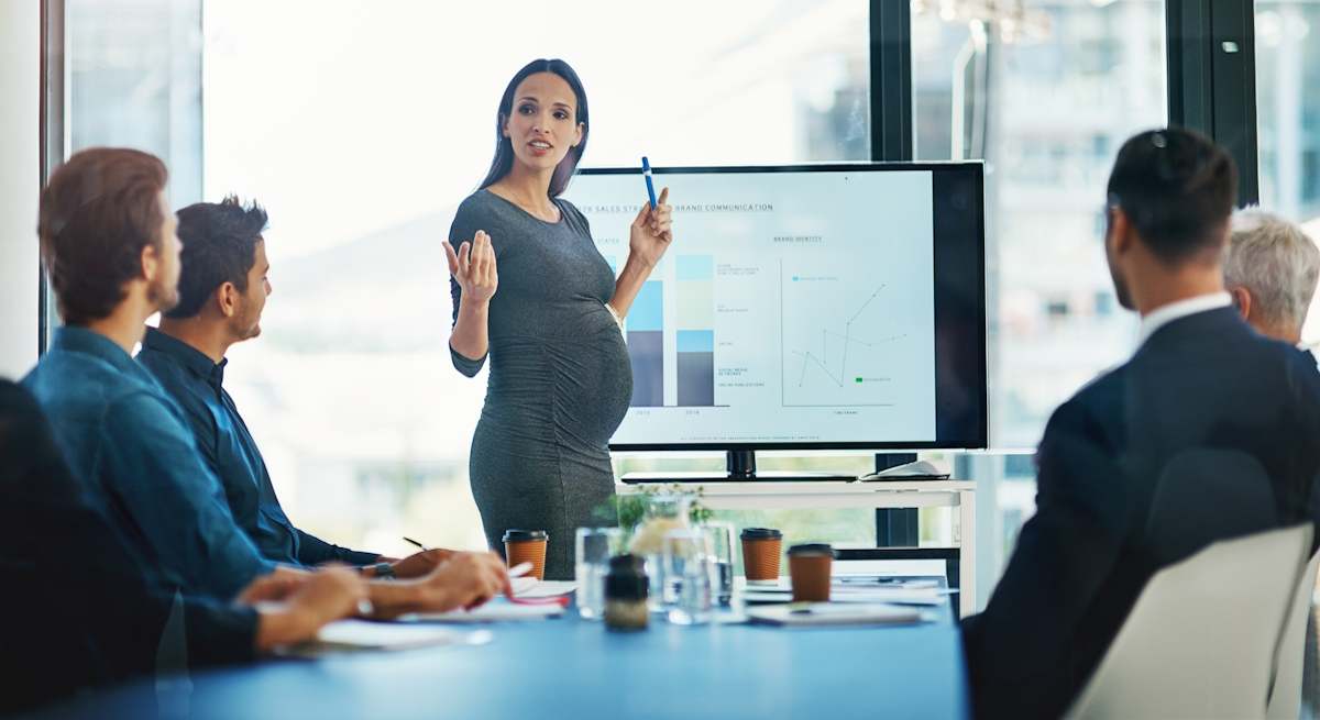 Embarazada_en_el_Trabajo_iStock.jpg