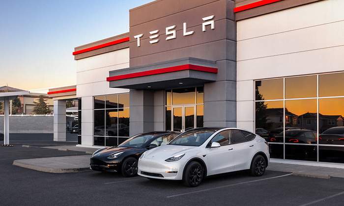 tesla-coches-tienda-TESLA.jpg