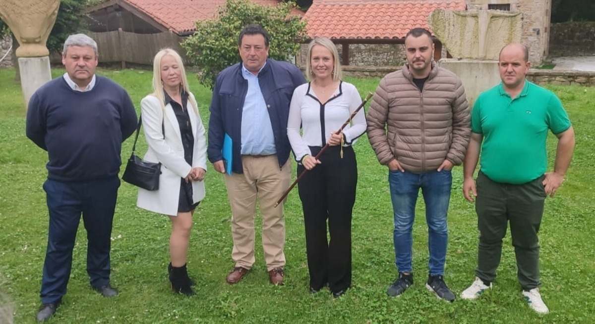 Nuevo equipo de Gobierno de Santillana del Mar, con Sara Izquierdo (PRC) como alcaldesa
