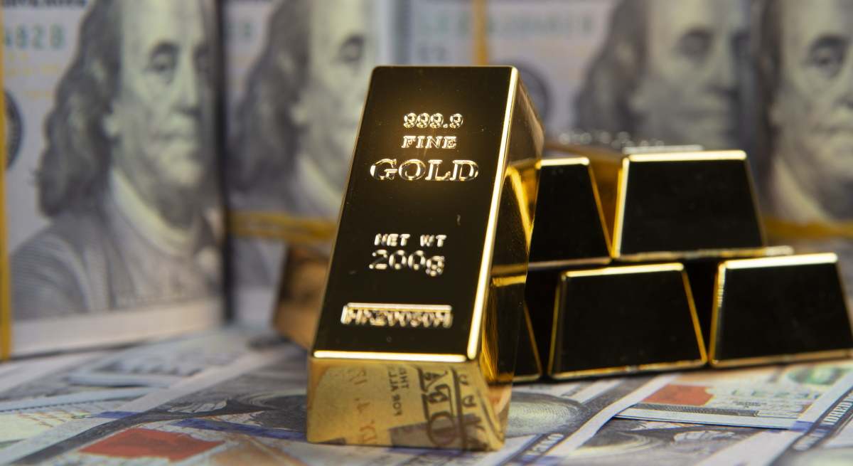 oro-banca-dolar.jpg