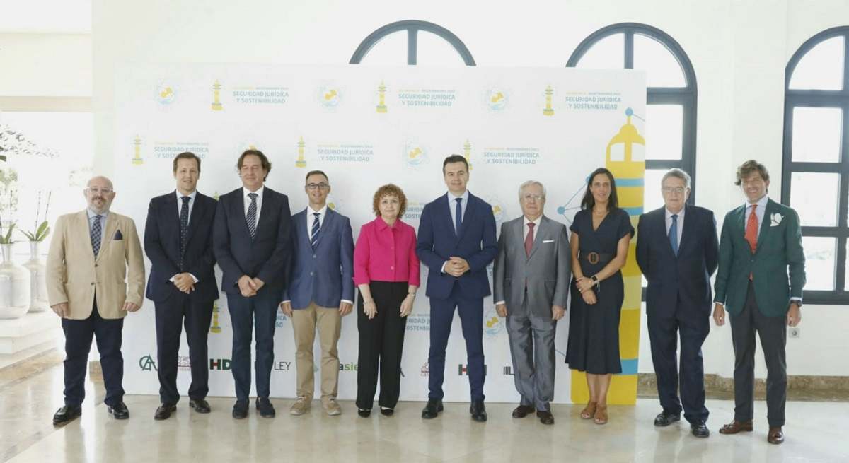 1200-x-655-Clausura-del-VII-Congreso-de-Registradores.jpg