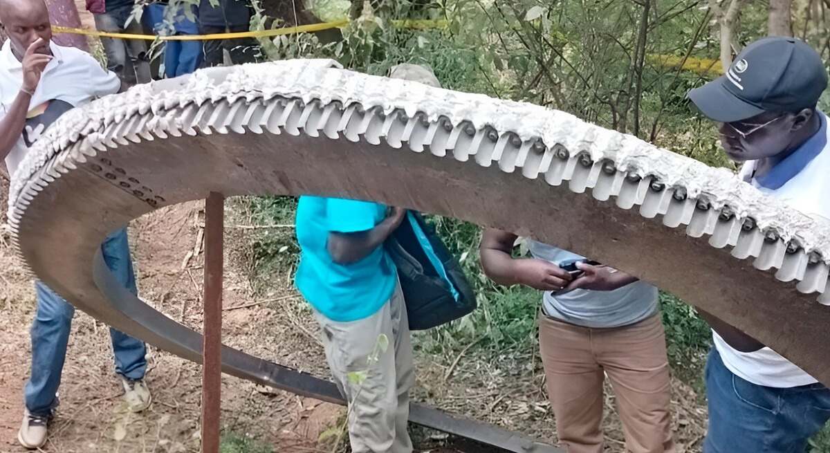 Anillo metálico espacial que ha impactado en Kenia. / Foto: KSA