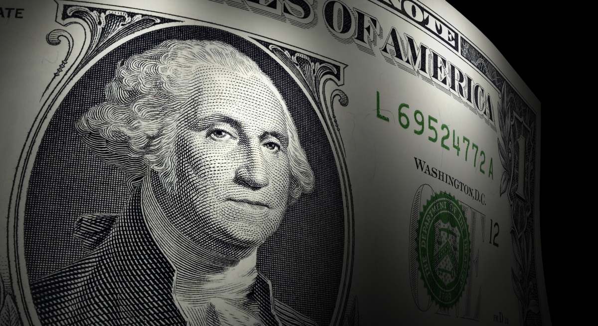 dolar-istock.jpg