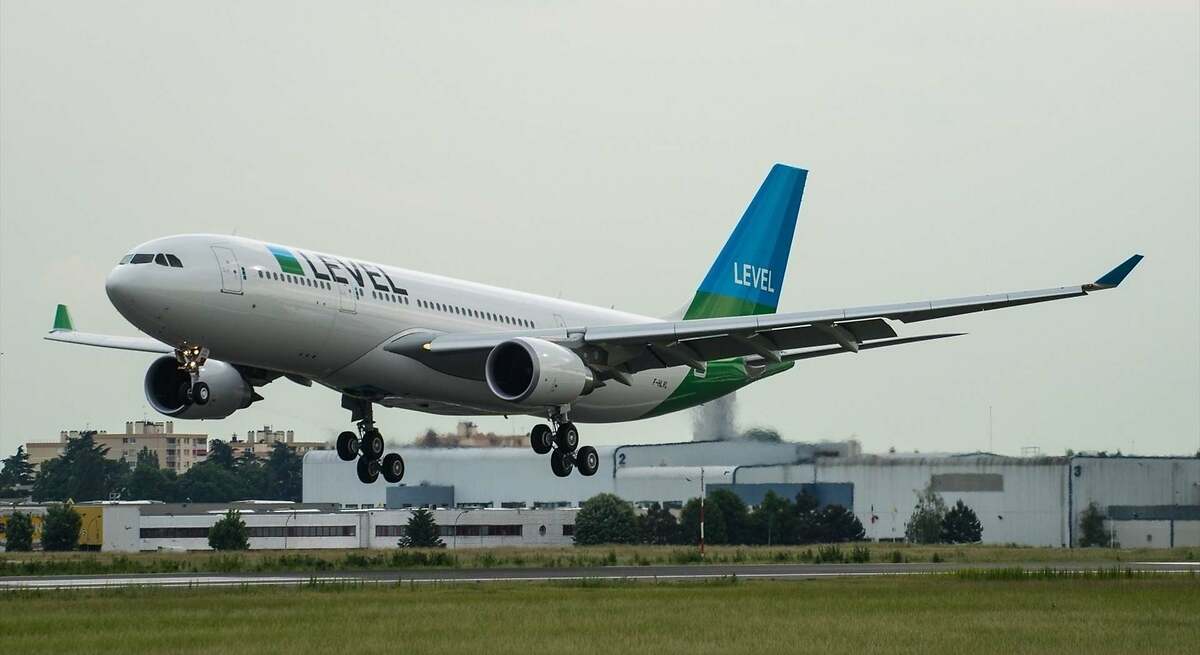 Avión de Level. EE