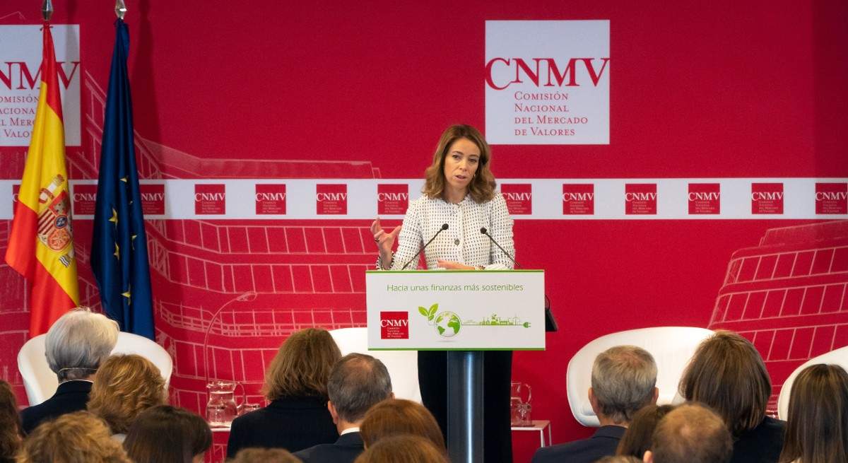 Parera-evento-sostenibilidad-octubre-2022-1200-foto-de-la-CNMV.jpg