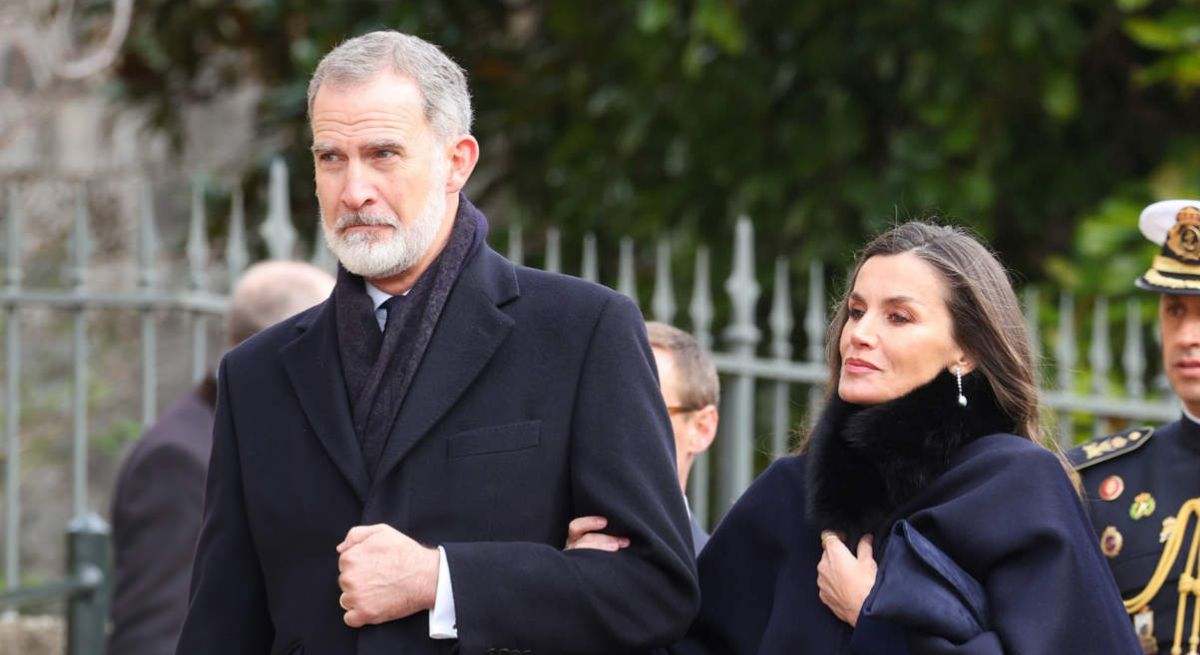 FELIPE-Y-LETIZIA-COMUNICADO-.jpg
