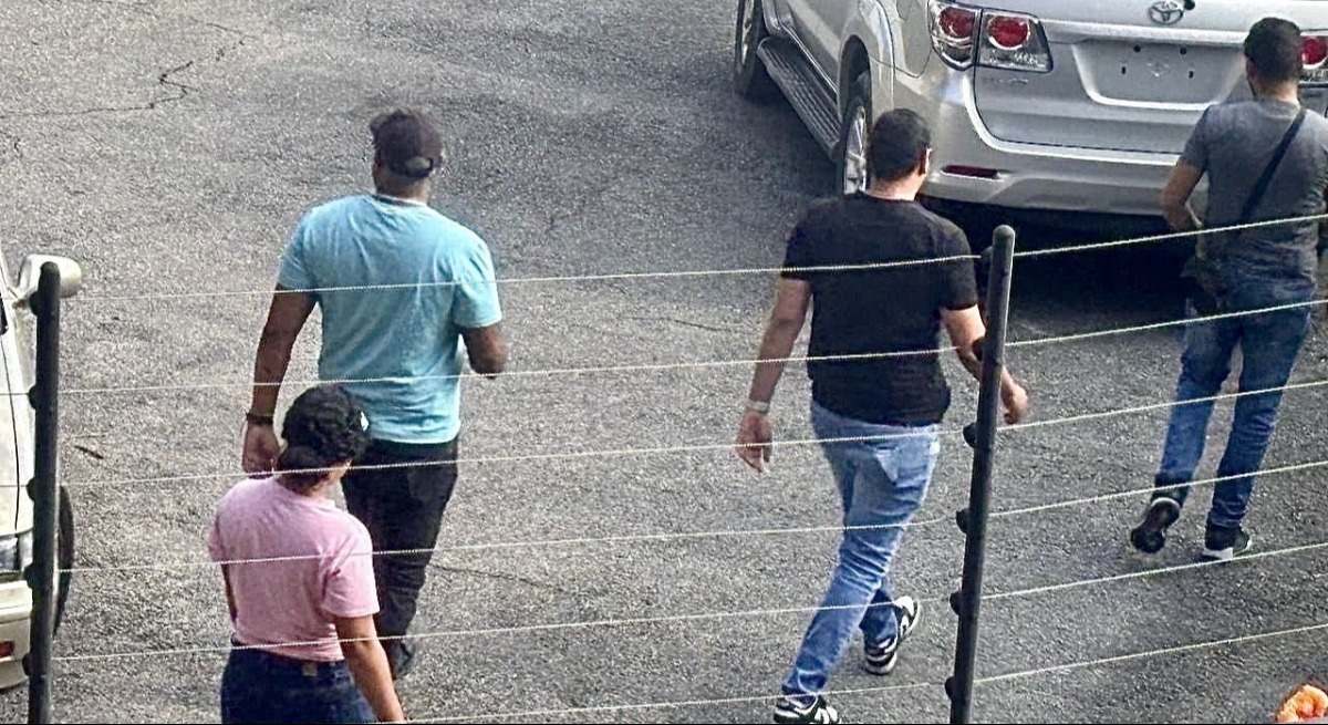 Imagen de los hombres que Machado denuncia que trataron de entrar en su casa. / Foto: María Corina Machado.