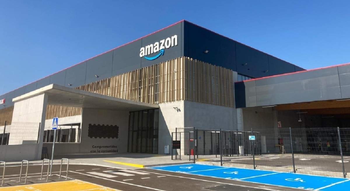 AmazonMollet.jpg