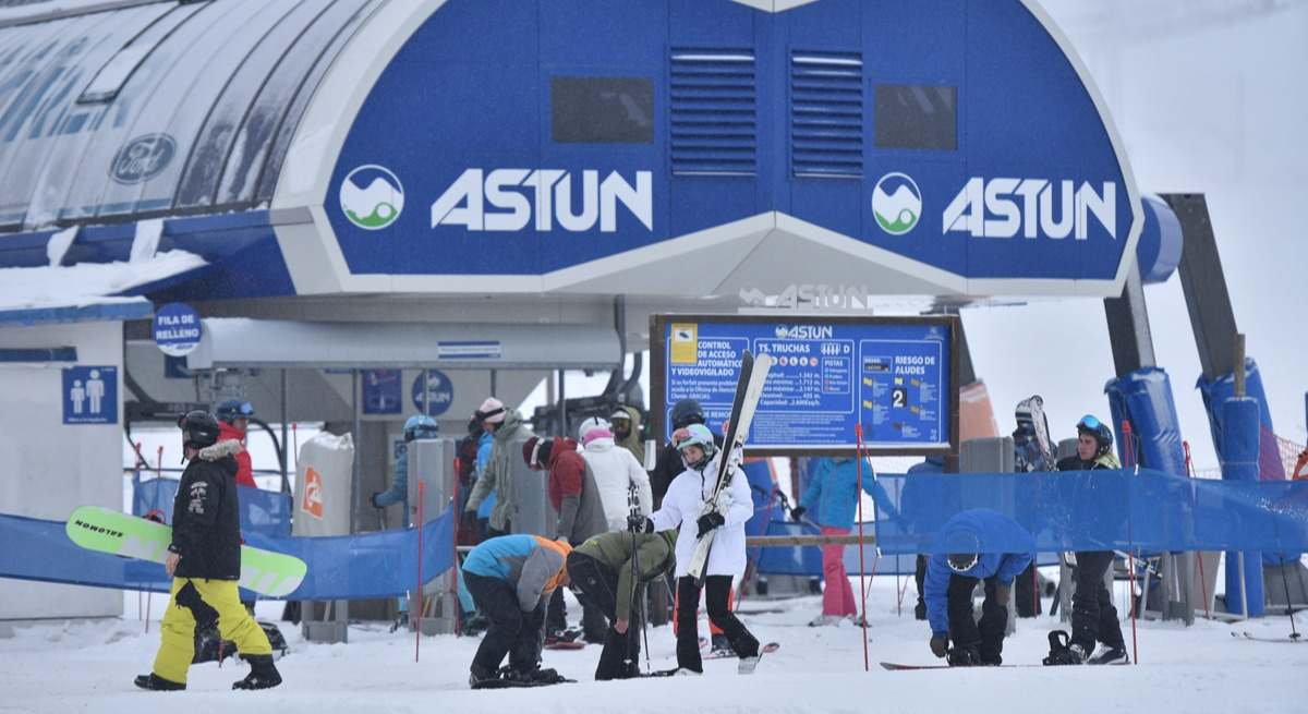 astun candanchu