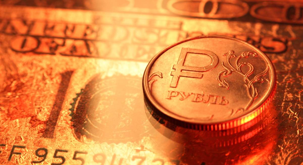 rublo-dolar-istock.jpg