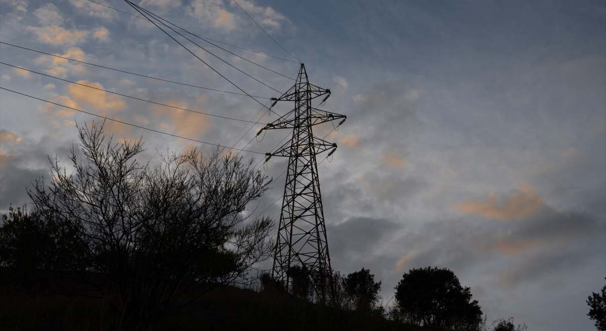 Una torreta eléctrica / EP