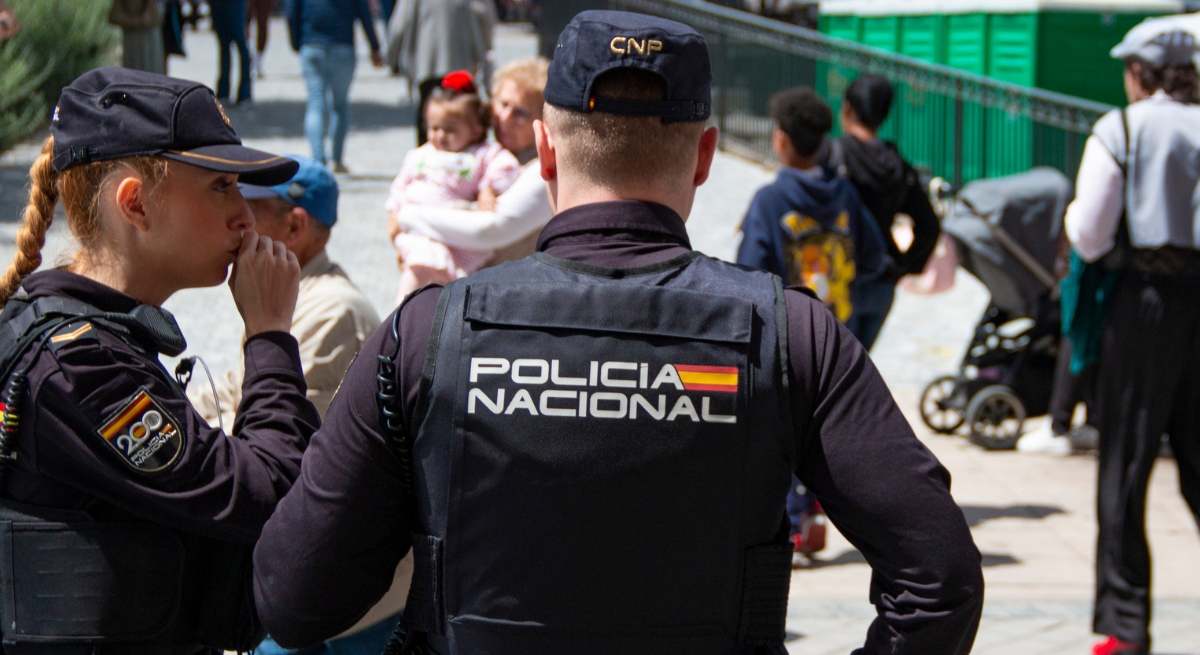 policia-nacional-istock
