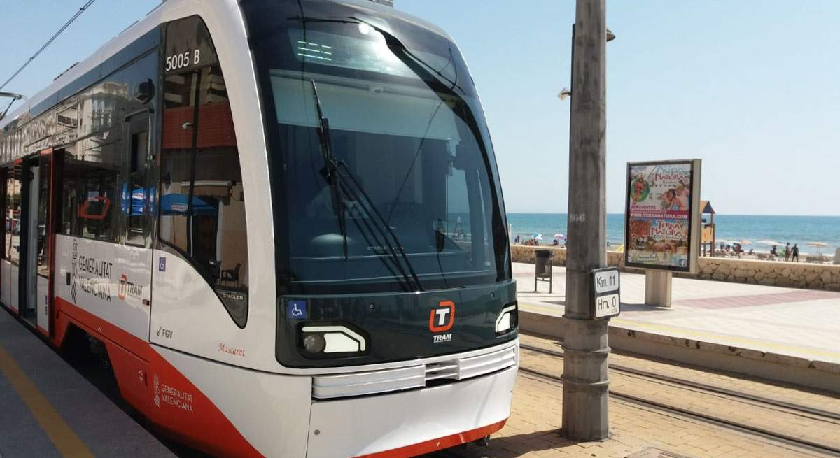 Unidad_5000-TRAM-d-Alacant.jpg