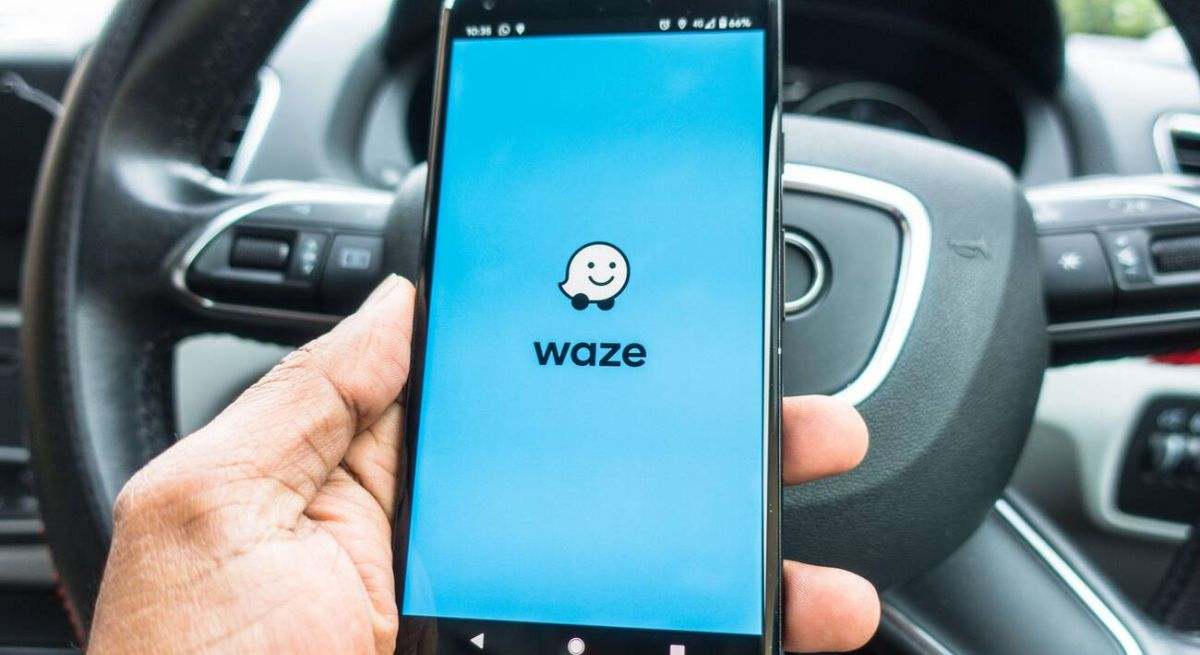 La función sorprendentemente desconocida de Waze que te puede evitar muchas multas