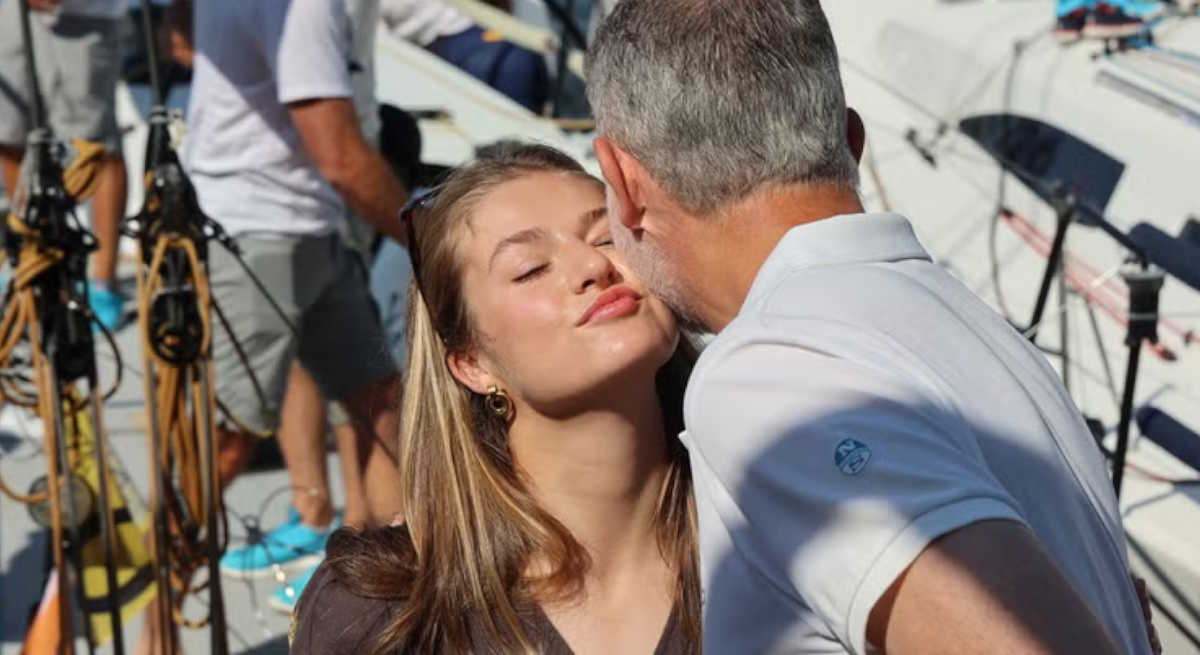 La visita sorpresa de la princesa Leonor a su padre en la Copa del Rey