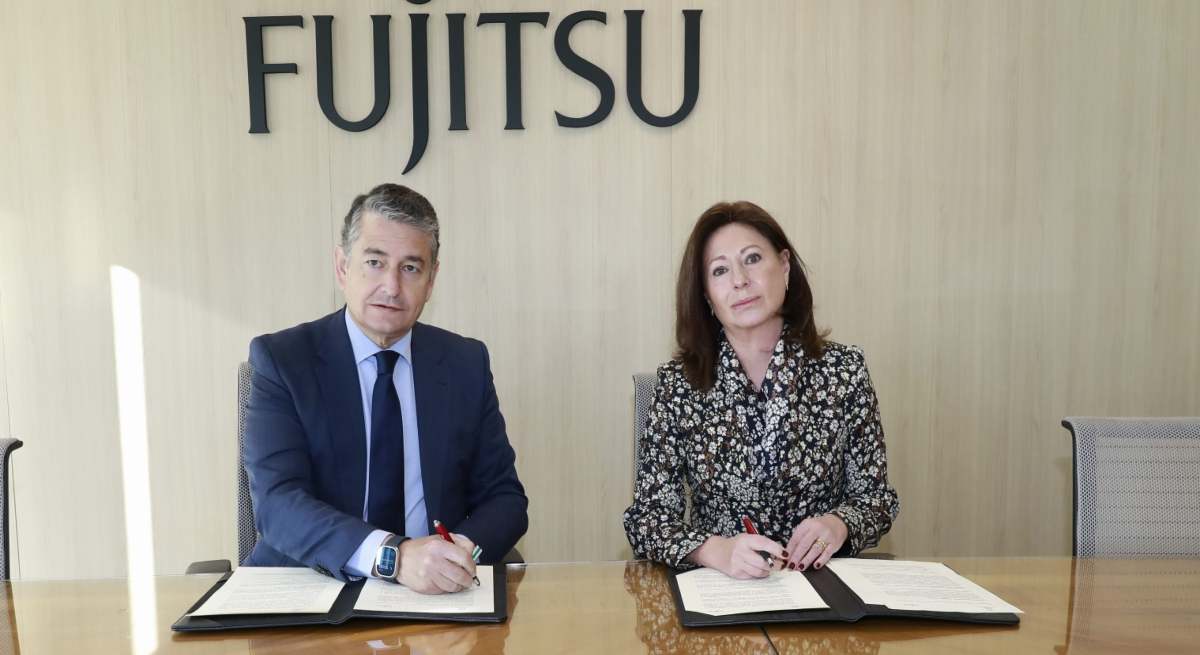 fujitsu.JPG