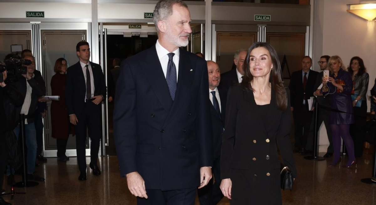 FELIPE-LETIZIA-VESTIDO-VALENCIA