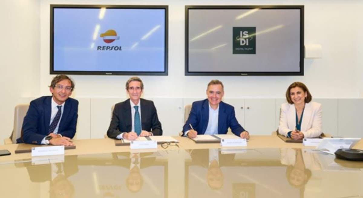 Presentacion-del-programa-formativo-Repsol-Data-School.jpg