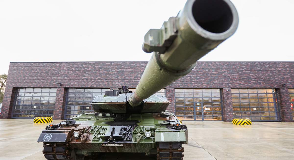 leopard.jpg