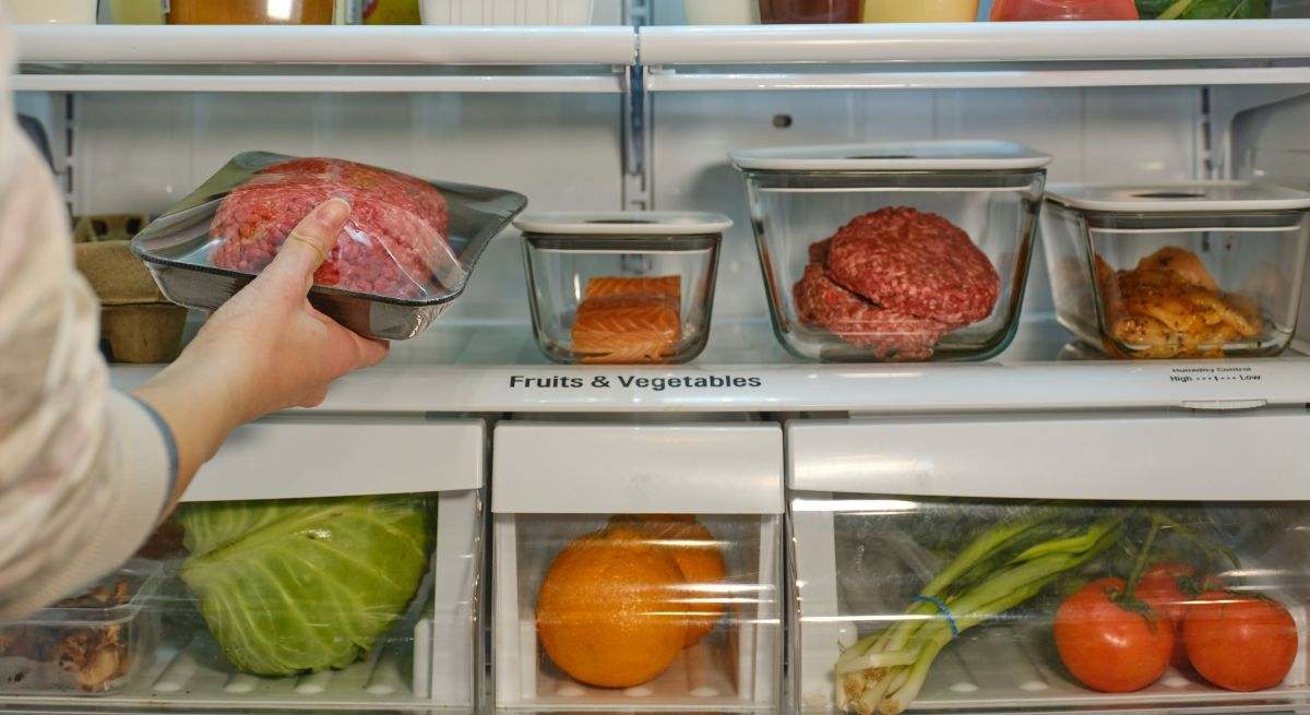 Nevera de un hogar español
