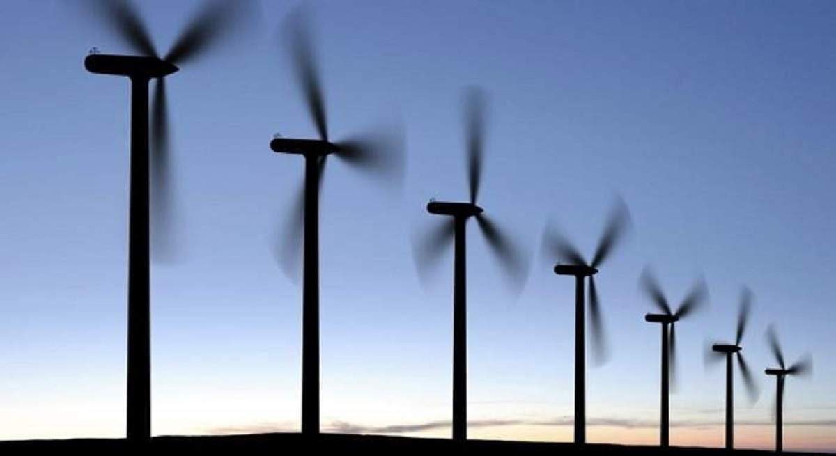 eolica-energia-cielo-700.jpg