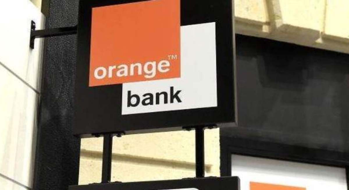 orangebank1.jpg