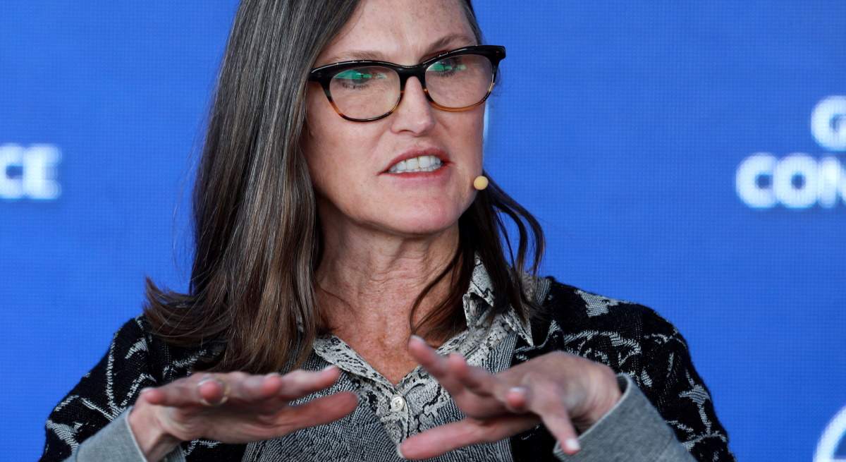 cathie-wood-fondo-VC-Reuters.jpg